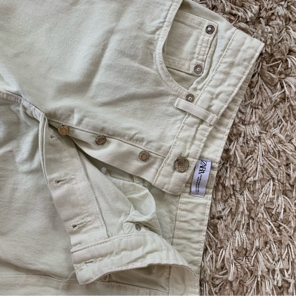 Zara pale yellow jeans - Picture 2 of 6